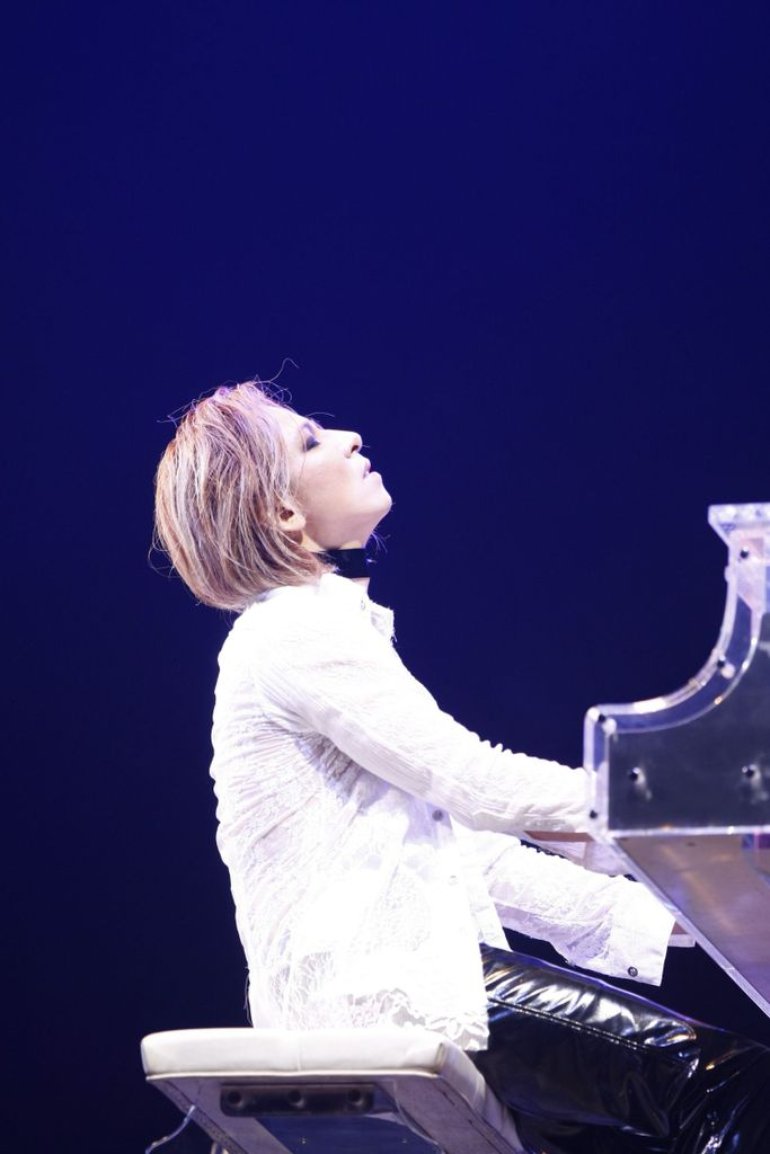 Yoshiki 写真 8 128 Last Fm