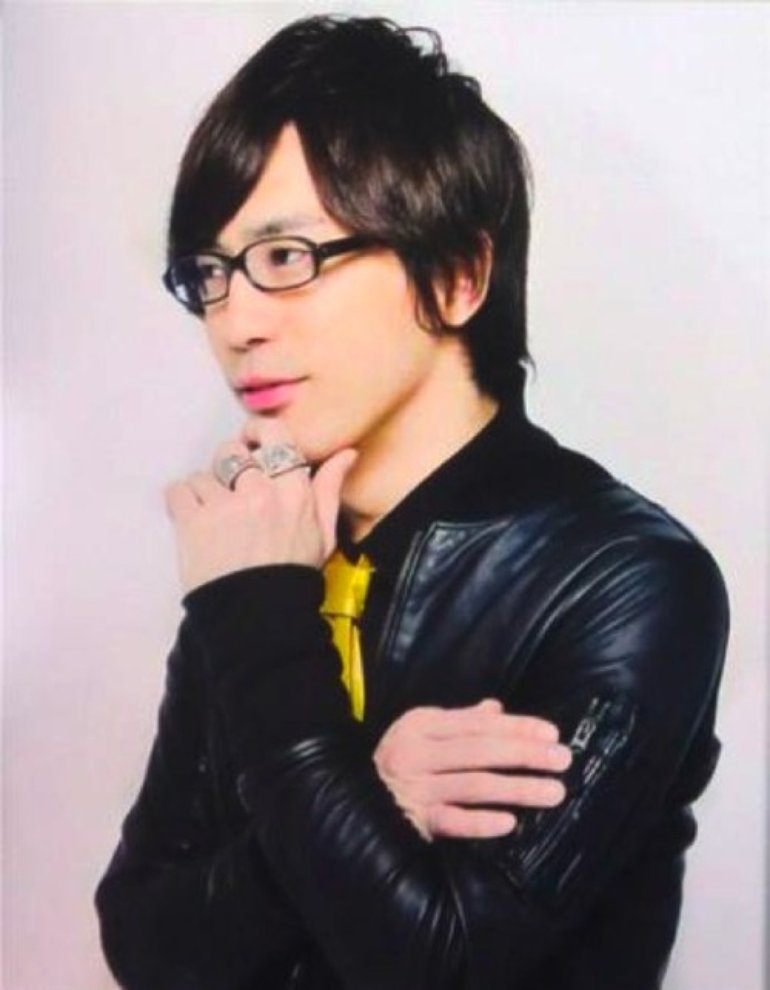 安元洋貴 Photos 4 Of 12 Last Fm