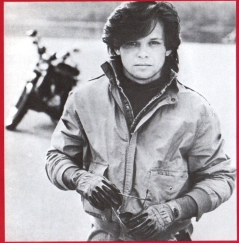 John Cougar (1982)