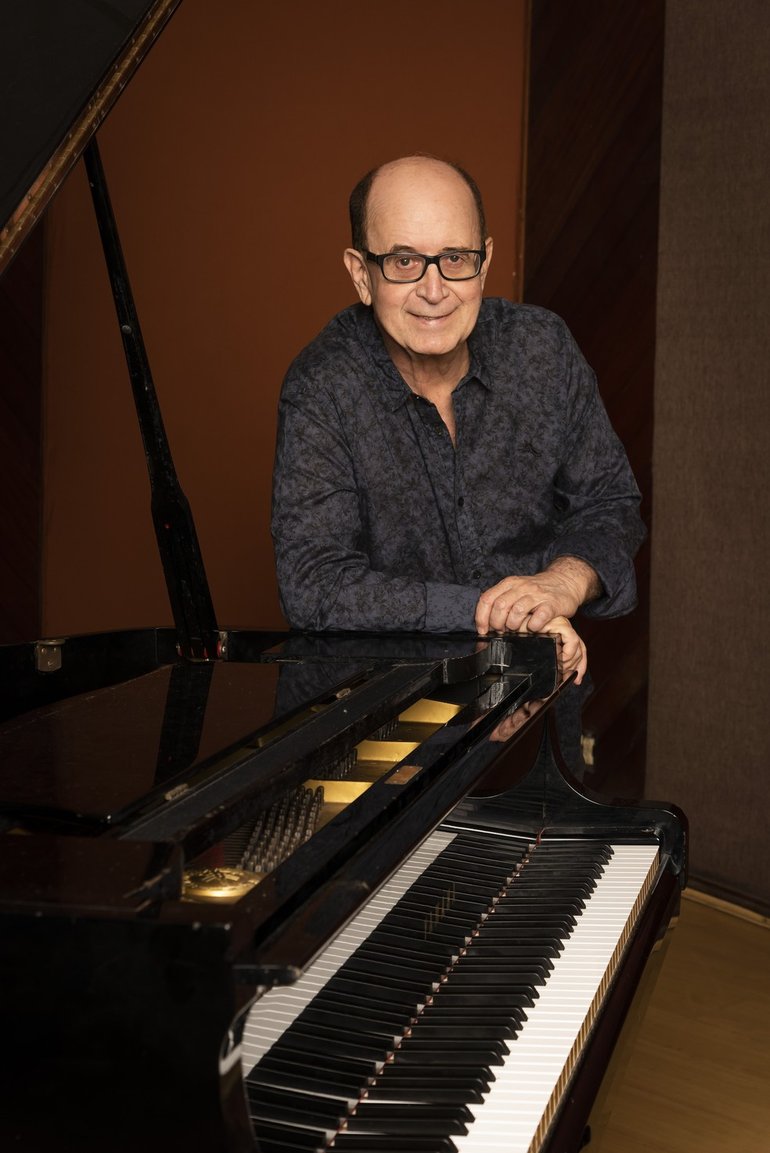 Antonio Adolfo