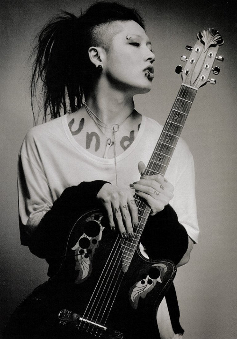 雅 Miyavi 写真 136 575 Last Fm