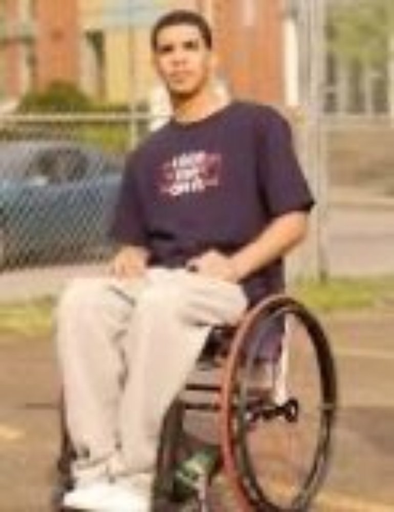 Drake ina got damn wheel chair