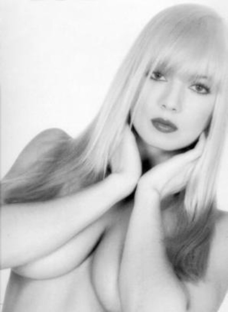 Traci Lords 写真 2 45 Last Fm