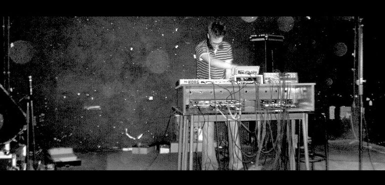 aurex playing live