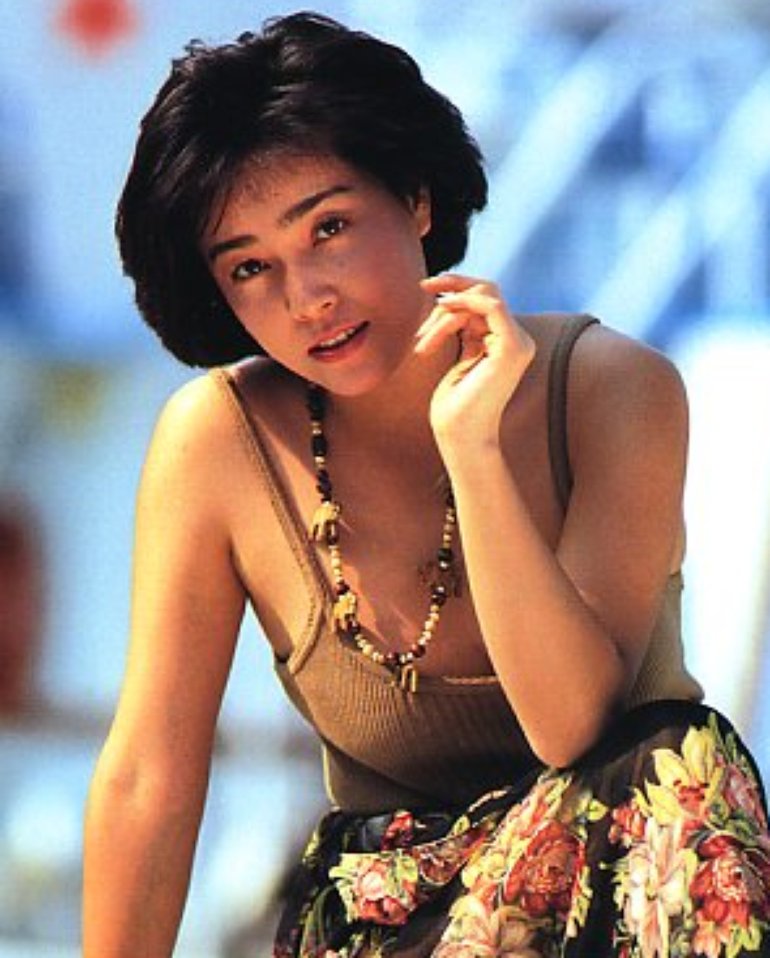 柏原芳恵 Photos 4 Of 37 Last Fm