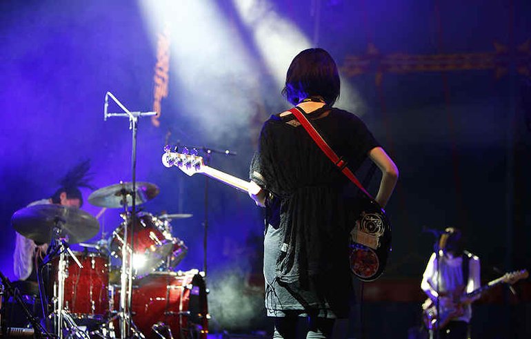 Nisennenmondai Live at Moers Festival 2009