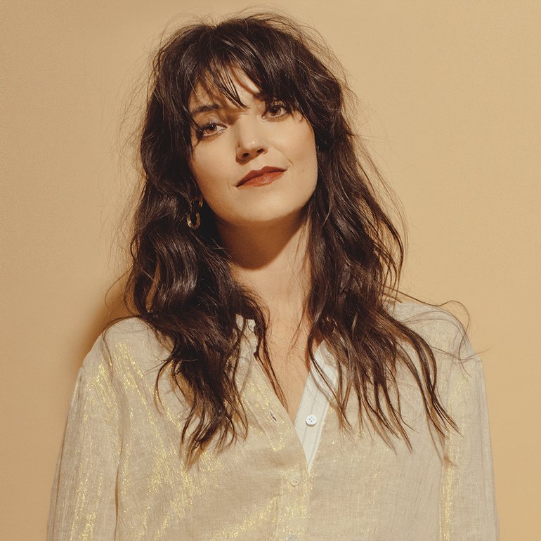 Sharon Van Etten Photos 26 Of 127 Last Fm Sharon Van Etten Photos 26 Of 127 Last Fm