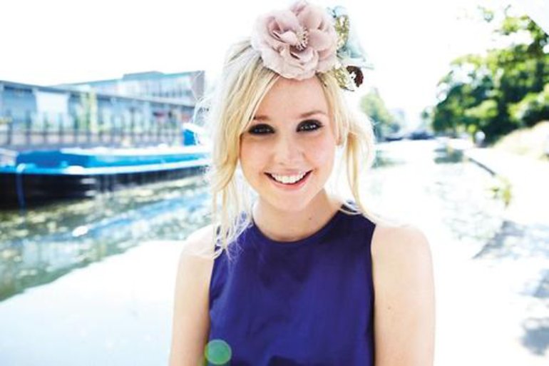 Diana Vickers PNG