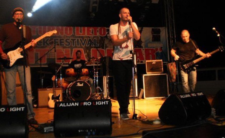 L'Kok (live, 2011)