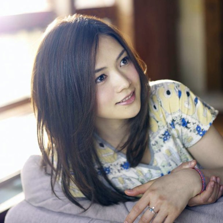 Yui Photos 64 Of 270 Last Fm