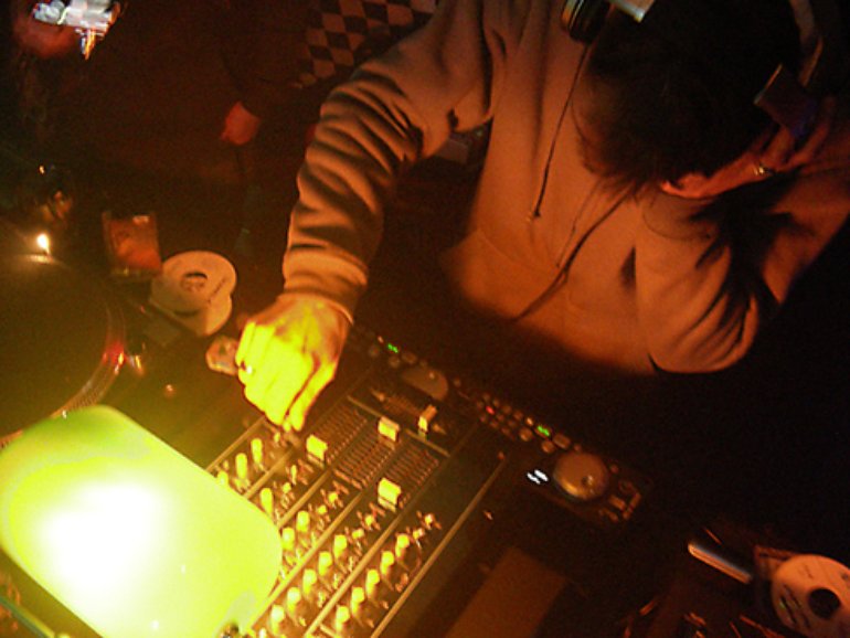 Ultragroove (Dubstep Party at Trofa)