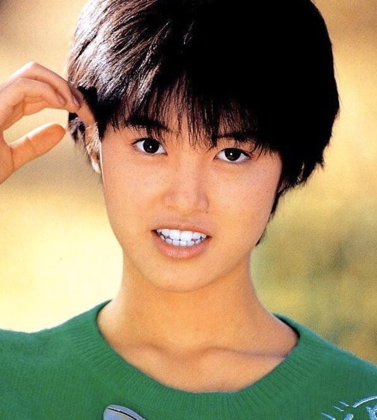 荻野目洋子 Photos 15 Of 27 Last Fm