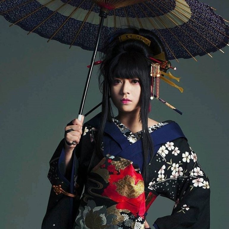 鈴華ゆう子 写真 1 9 Last Fm 鈴華ゆう子 写真 1 9 Last Fm