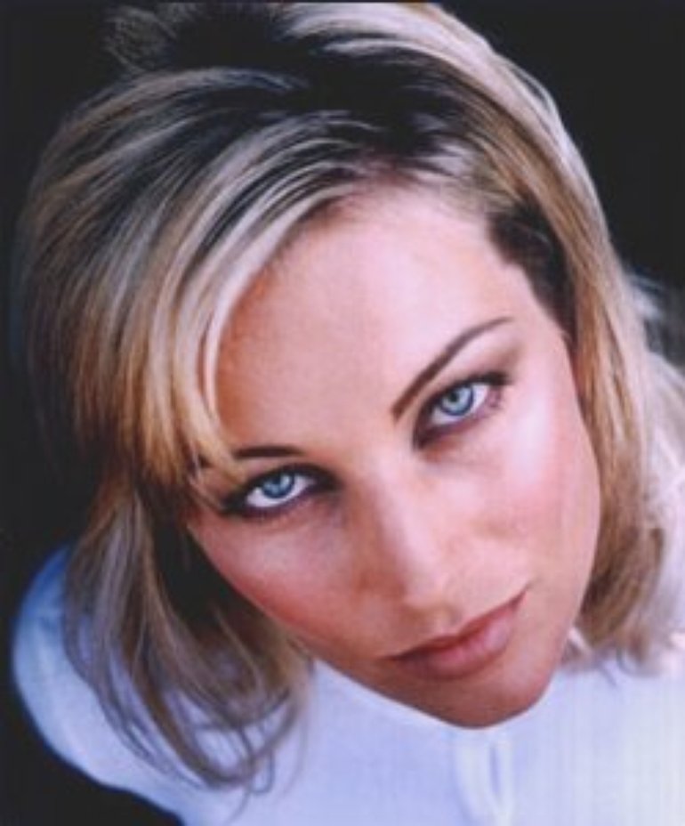 Lynn Bach