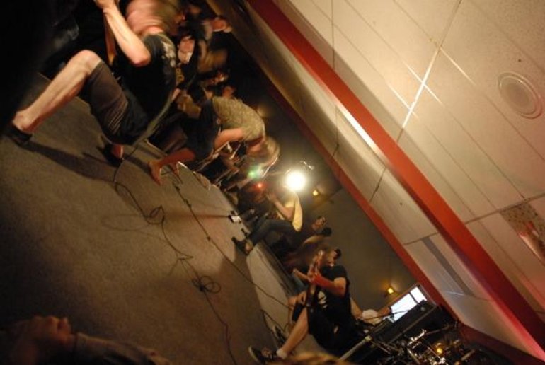 https://lastfm.freetls.fastly.net/i/u/770x0/f35a7ed0f0744febb9c1dedf7f77039c.jpg#f35a7ed0f0744febb9c1dedf7f77039c