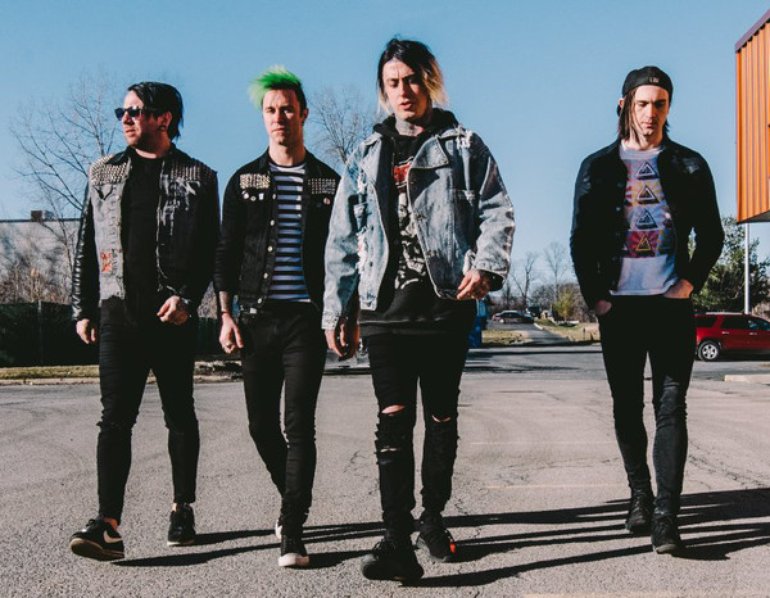 falling in reverse.jpg