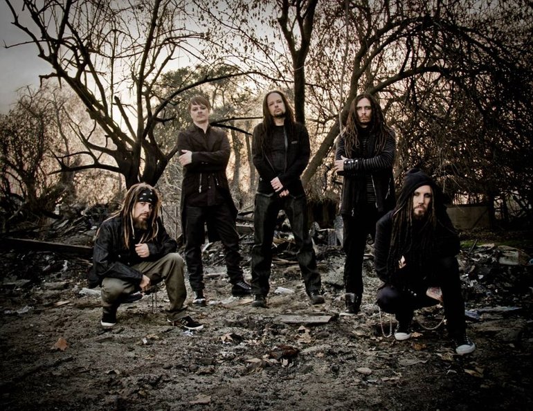Korn 2013 Promo pic with Head