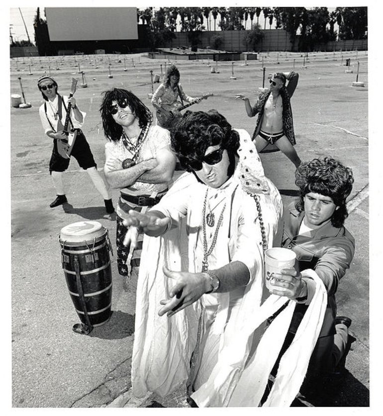 Dread_Zeppelin_At_The_Drive-In