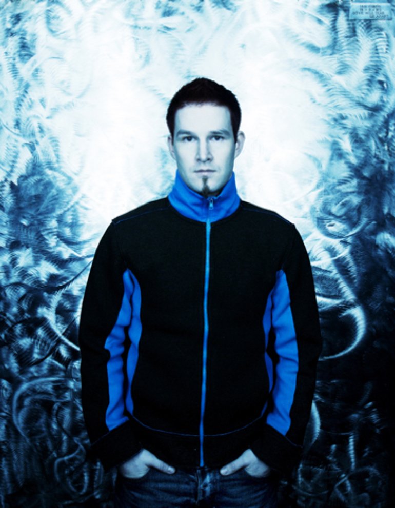 Darude feat. Darude sandstorm кассета. Darude финский музыкальный продюсер. Darude moments. Darude sandstorm.