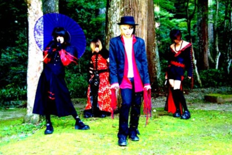 クララ零式 Photos 7 Of 9 Last Fm