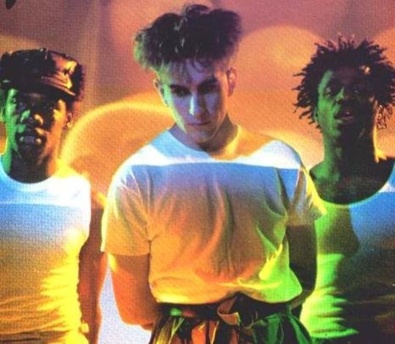 Nothing fun. Fun boy three группа.