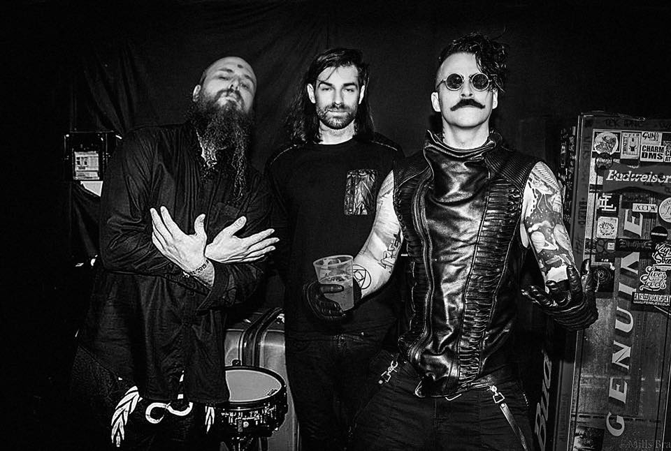 Featooth band. солист 3teeth. 3 teeth группа. Becky blomfield (milk teeth). Teeth группа.