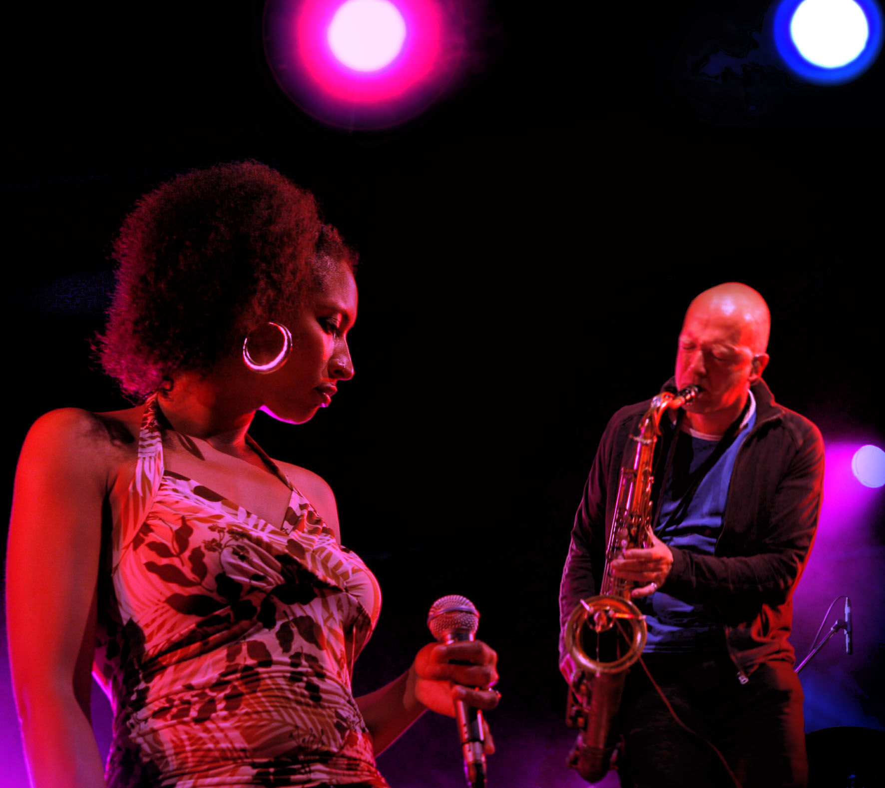 Living hell песня перевод. Tok tok tok слушать. Tok tok tok - wish. Tok tok tok слушать. @thaliaajd tok tok.