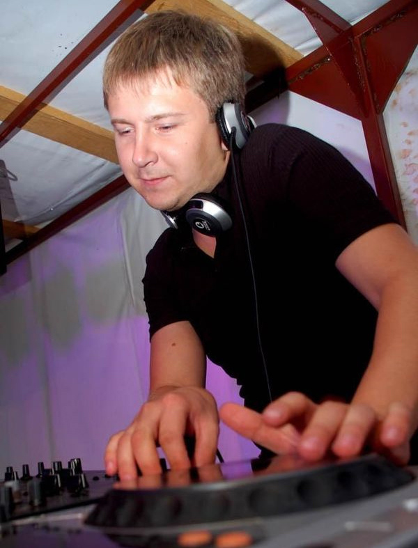 евгений семенов jonny beast. Dj johnny beast 2005. диджей мэш. Dj джонни бист. джонни бист.