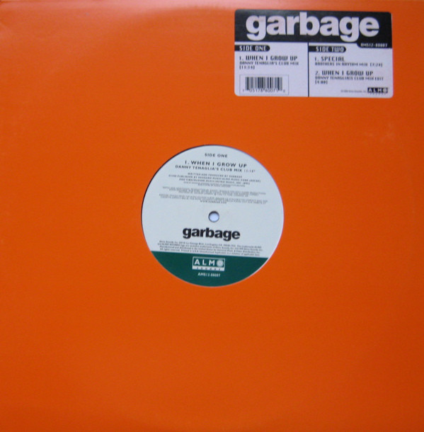 Garbage перевод на русский. Garbage обложка. Garbage Special. Garbage. G (2 CD). Garbage группа альбом первый.