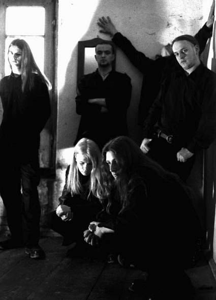 https://lastfm.freetls.fastly.net/i/u/ar0/017e6d226295f9156ab7a0bb413a31ba.jpg