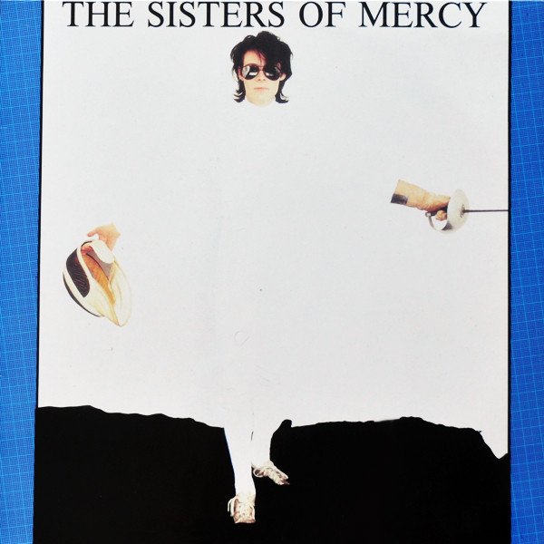 Sisters mercy на русском. Систерс мерси. Sisters of Mercy обложки альбомов. Сестра мерси. Группа the sisters of Mercy.