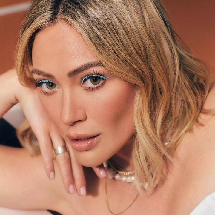 Hilary Duff Reveals Lyrics to New Unreleased Song  Read the Lyrics Here  Photo 3079593  Hilary Duff Photos  Just Jared Entertainment News