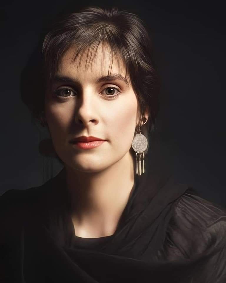 Enya. Эния. Enya певица. Эния ирландская певица. Эния Бреннан.