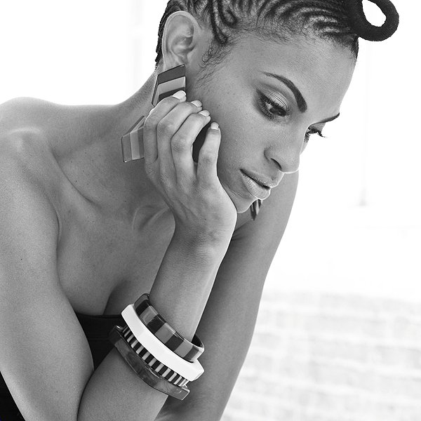 goapele closer house remix goapele closer house remix