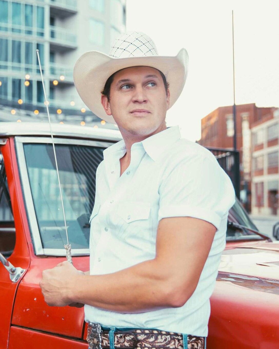 Jon Pardi Profile Picture