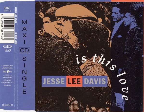 This is love this is life. This is love this is life. This i love guns n' roses ноты. This love ноты. Queen мемы.