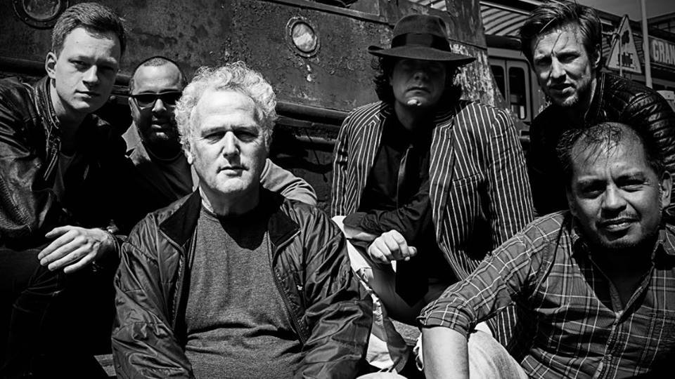 Микрофон для конференций. Sound press. Sound press. Miracle of sound фото. Проект все для победы.