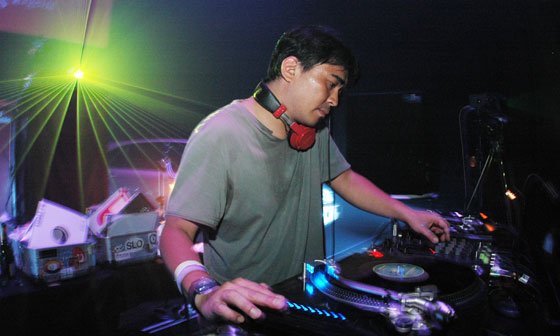 石野卓球 年齢 出身 バイオグラフィー Last Fm