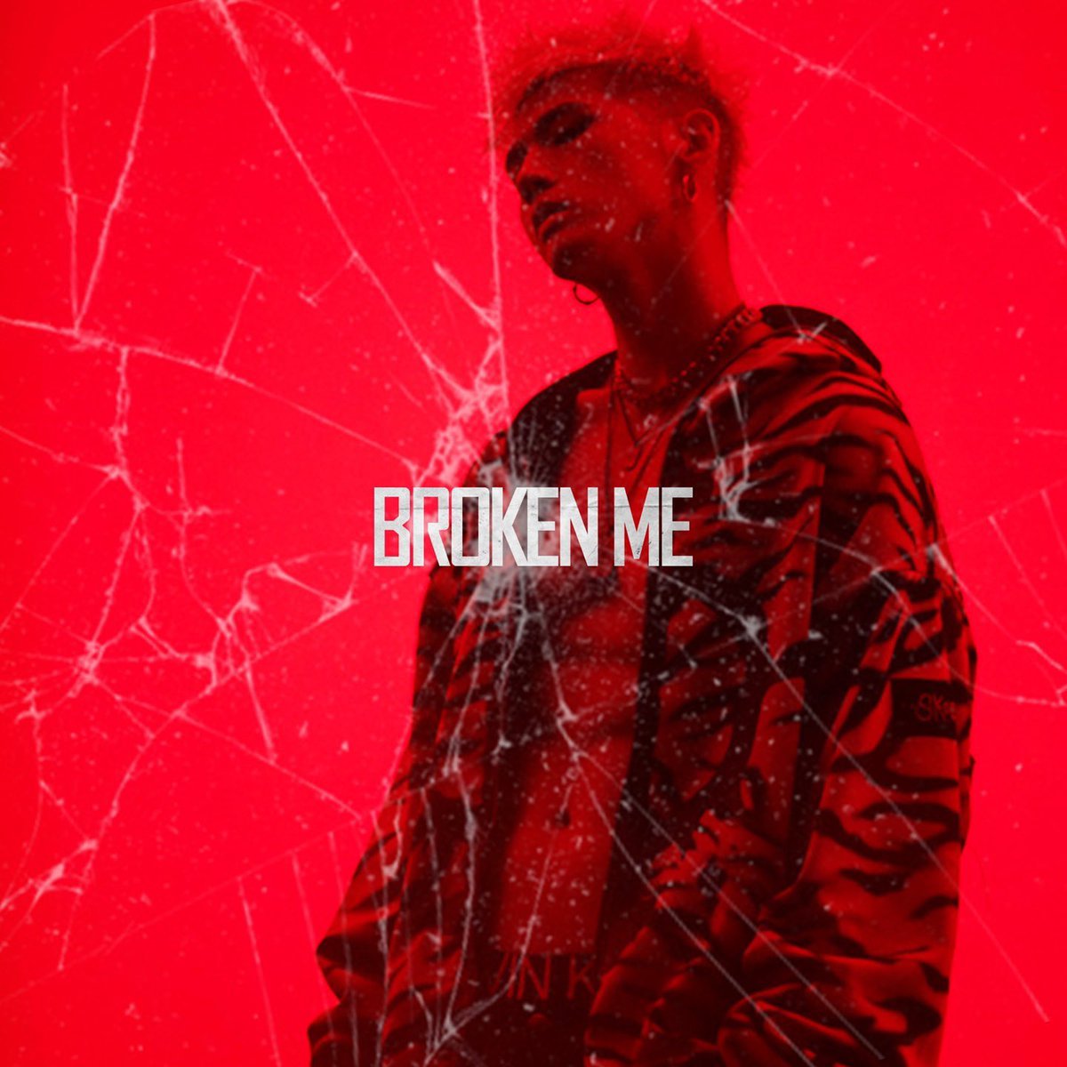 Broken исполнитель. She broke song. Broken песня. It s broken песня. It s broken песня.
