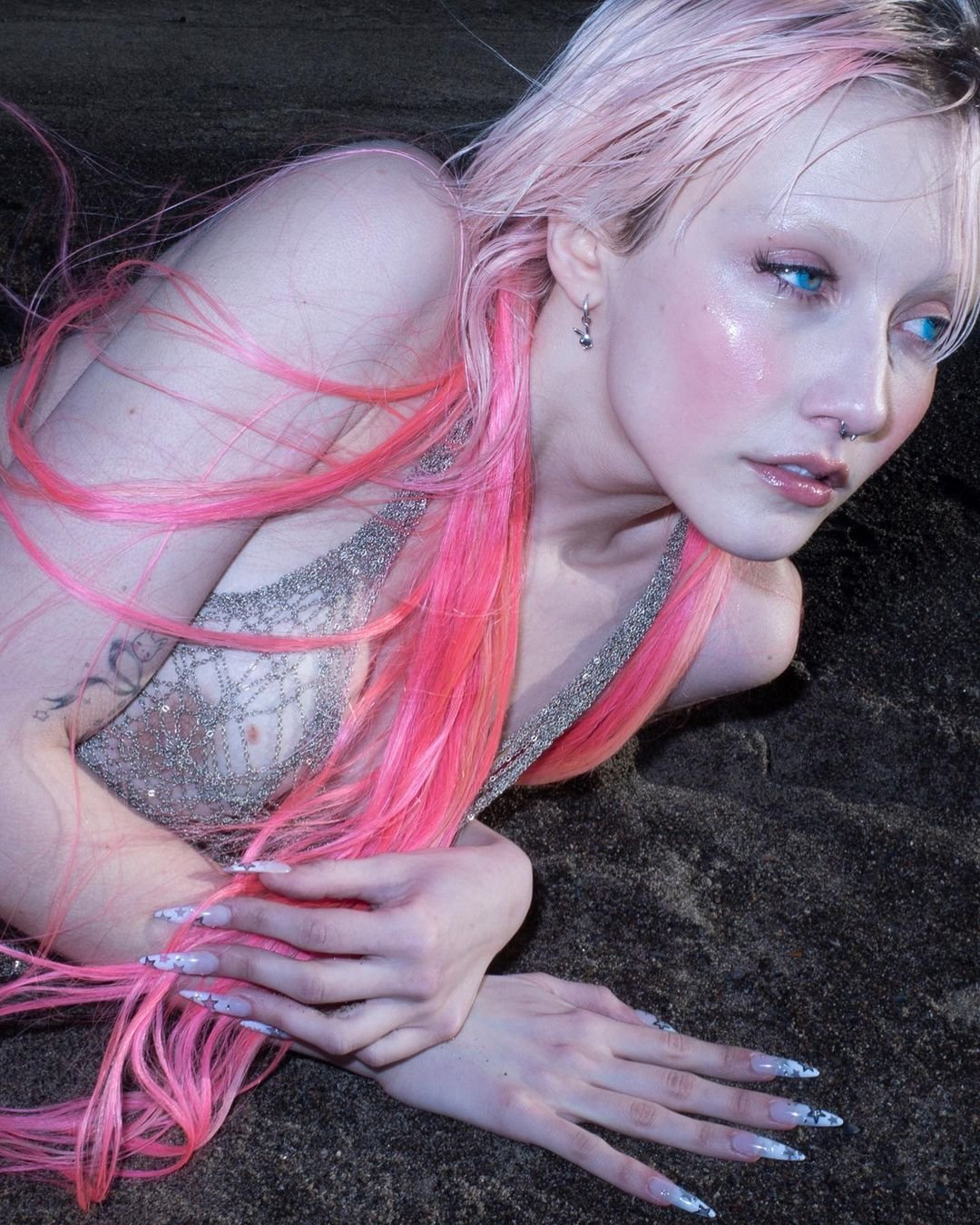 Strawberry Blonde — Chloe Moriondo | Last.fm