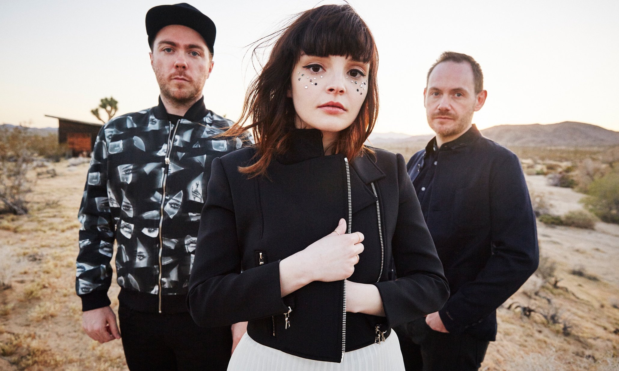 Читай о <b>This</b> <b>Is</b> <b>What</b> <b>You</b> <b>Came</b> <b>For</b> от CHVRCHES, познакомься с дизайном обл.....