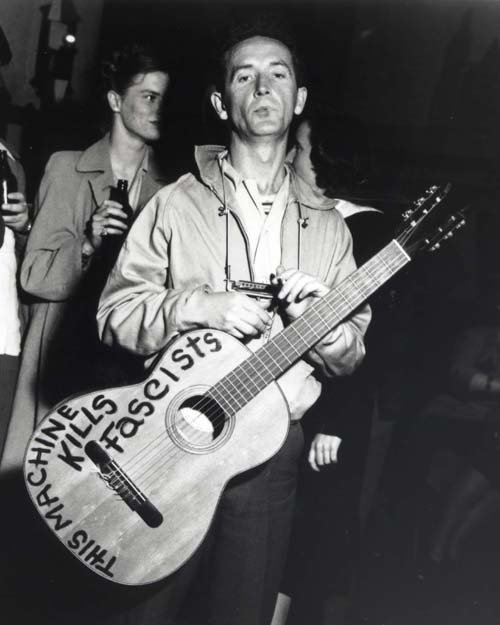 Woody Guthrie Profile Picture