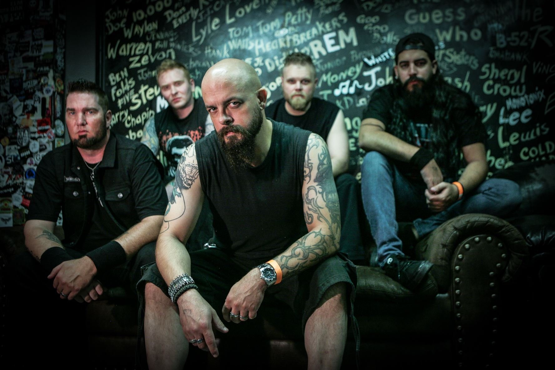 Midnight games studio. Point and click игры. 2 minutes to midnight game. 2 minutes to midnight game. Полуночная игра.