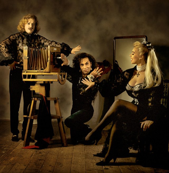 Army of Lovers Cover Image