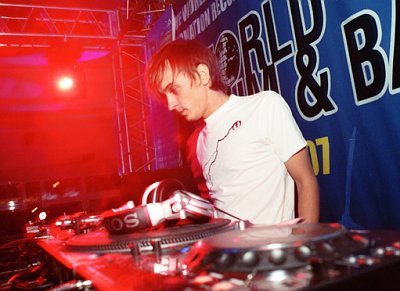 Dj tour. Dj tour. Игра на нокиа диджей. Dj tour. Dj mix tour игра.