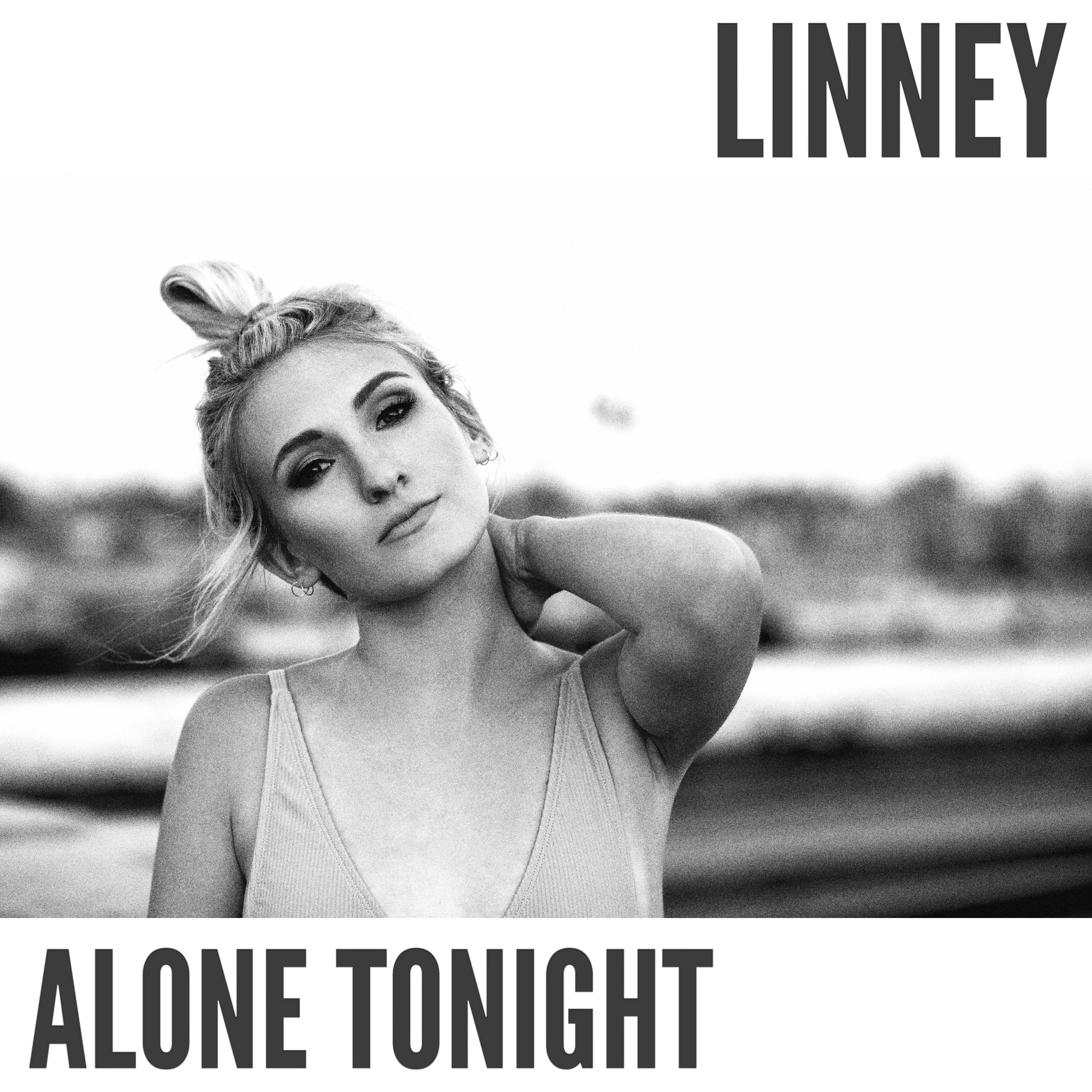 Alone tonight j hall. Tonight обложки. Alone tonight песня. Alone tonight. Песня alone tonight.