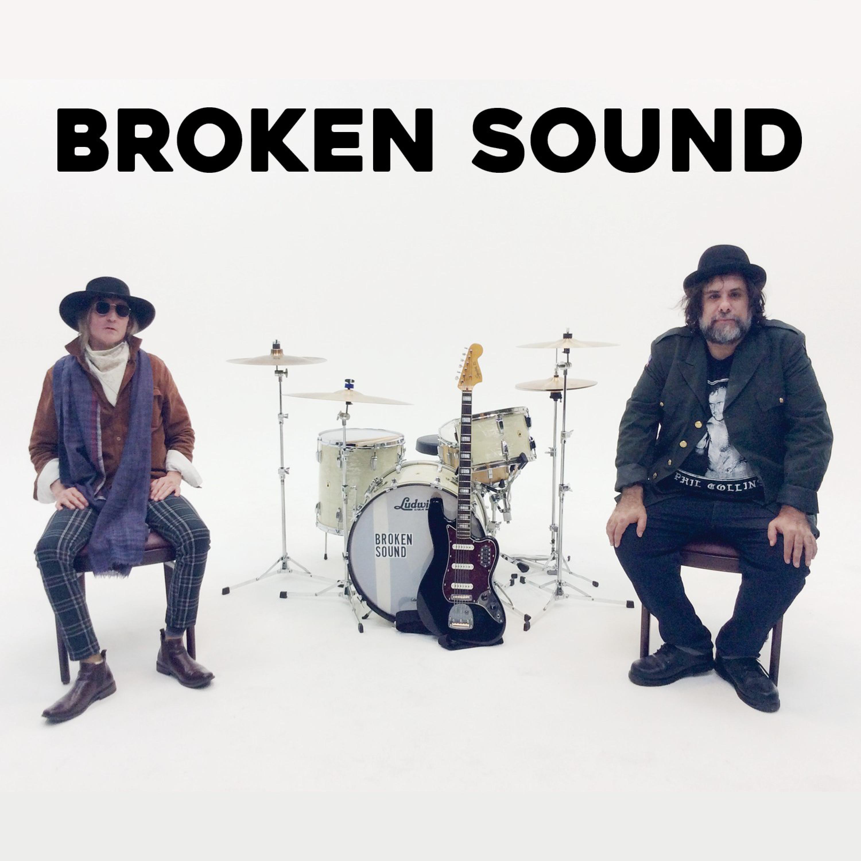Break the sound. Broken sound. sound break.