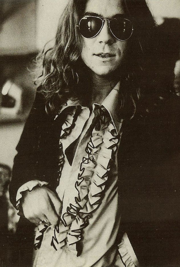 Eat music, videos, stats, and photos Last.fm