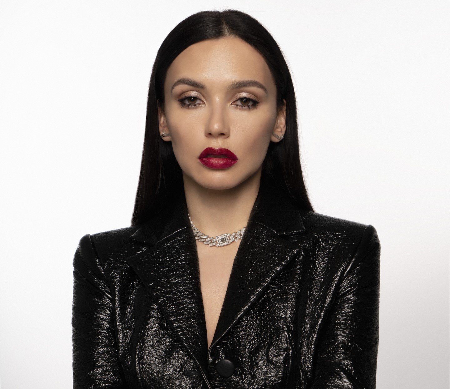 Ольга Серябкина Тысяча М Купить