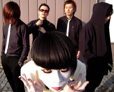 恐怖のピアニスト ホネヌキマン様 降臨 三本指で充分の証明 ピアノゾンビ Last Fm